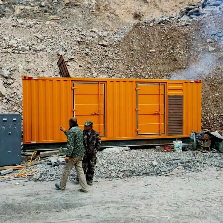 覃塘如何选择适合自己的 800KW 柴油发电机组？